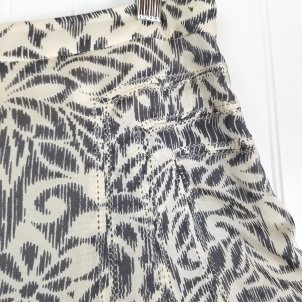 Sigrid Olsen Silk Midi Skirt Womens Size 6 A Line Floral Print Artsy Cream Gray